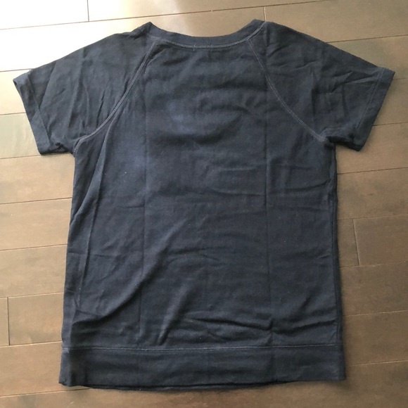 JCrew Kiss Sweatshirt Tee Shirt - Picture 8 of 8